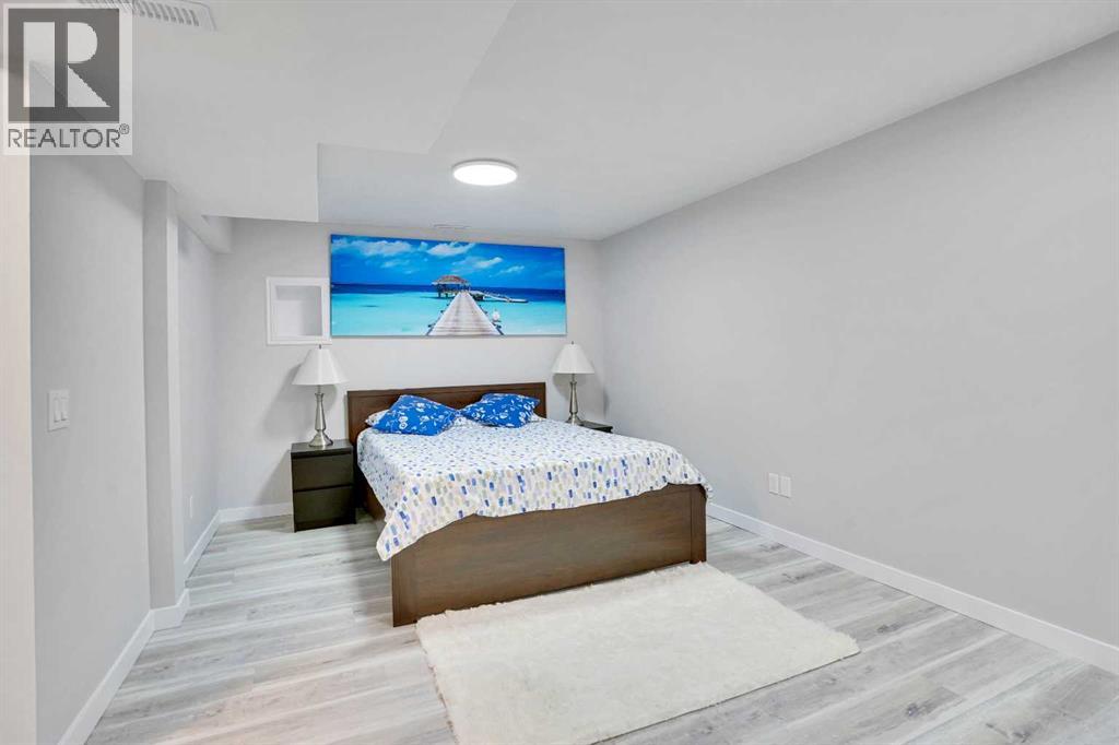 Single Family House for Sale in   Shawnessy Drive SW Shawnessy Calgary 