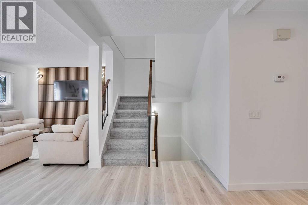 Single Family House for Sale in   Shawnessy Drive SW Shawnessy Calgary 