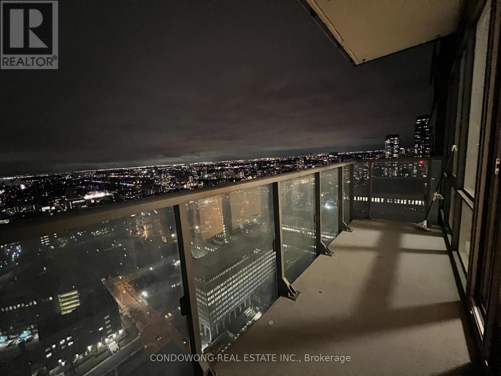 Photo 15 of 4201 832 Bay Street, Toronto ON