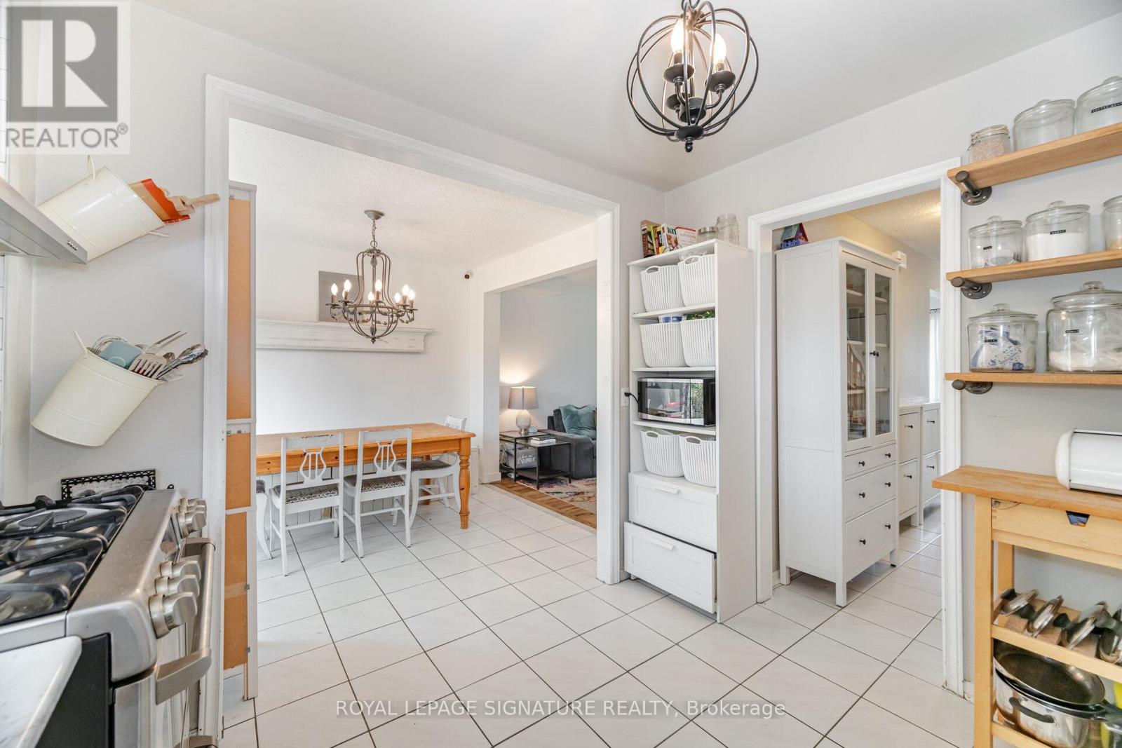 Photo 15 of 2698 Lundene Road, Mississauga ON