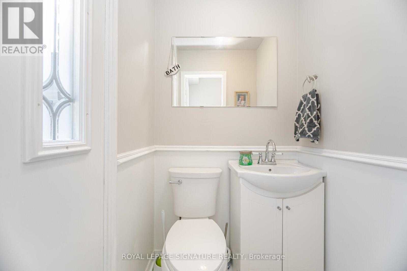 Photo 16 of 2698 Lundene Road, Mississauga ON