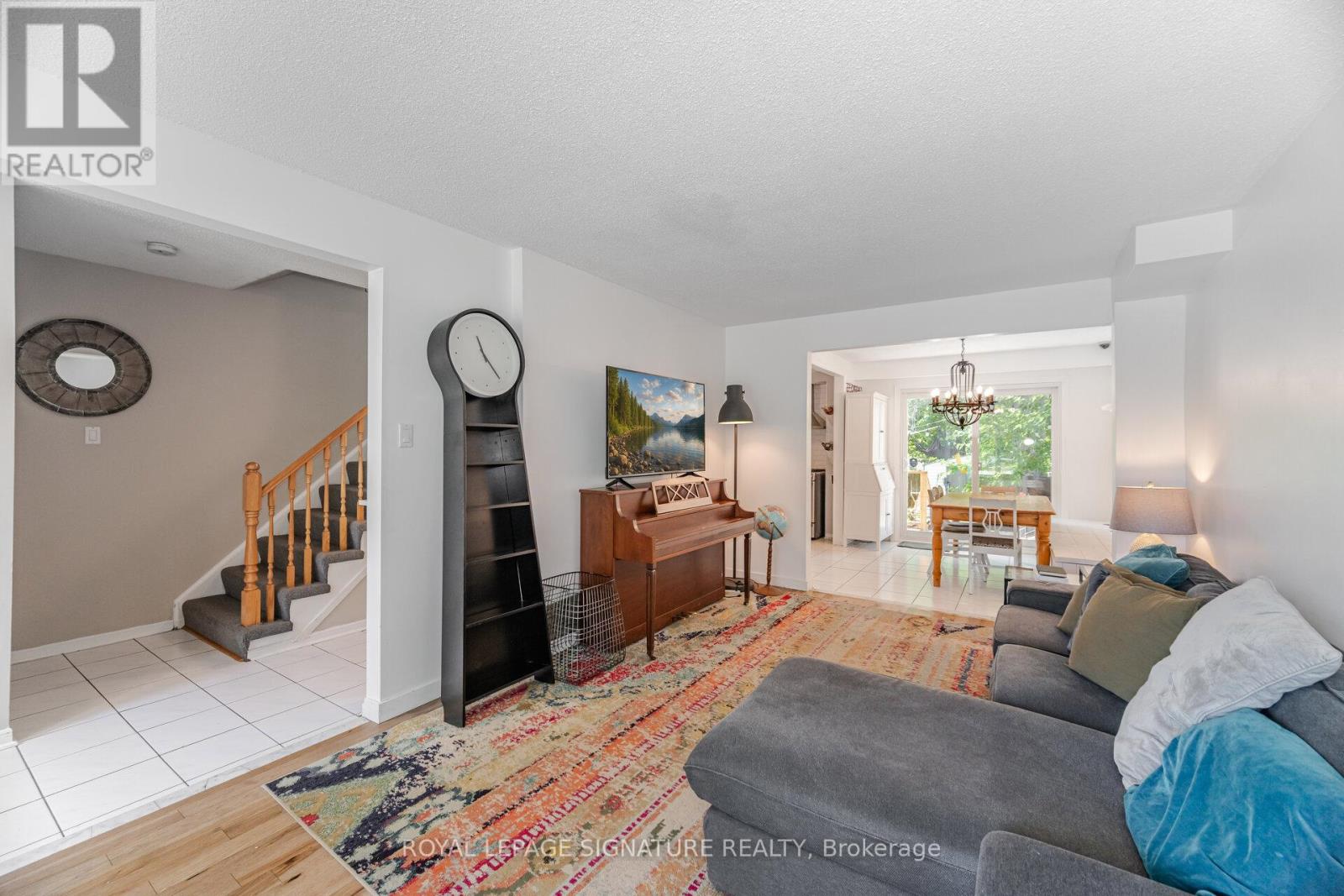 Photo 6 of 2698 Lundene Road, Mississauga ON