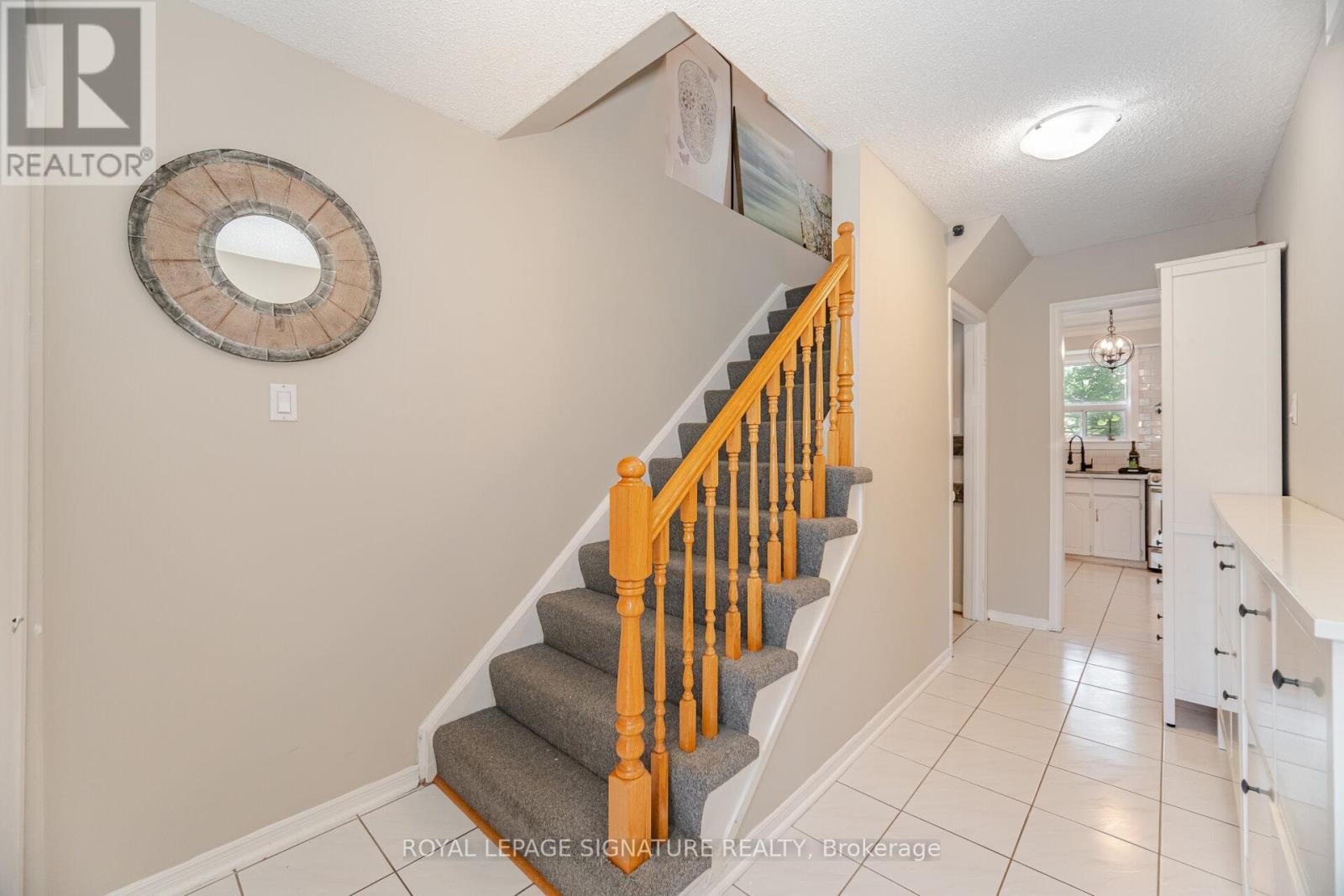 Photo 17 of 2698 Lundene Road, Mississauga ON