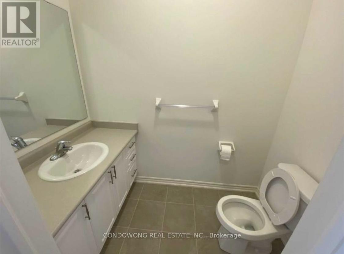 Photo 12 of 93 Markview Road, Whitchurchstouffville ON
