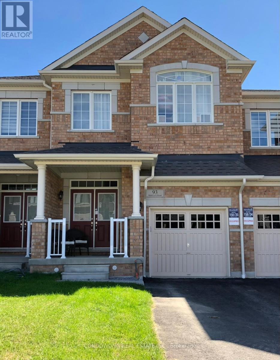 Photo 14 of 93 Markview Road, Whitchurchstouffville ON
