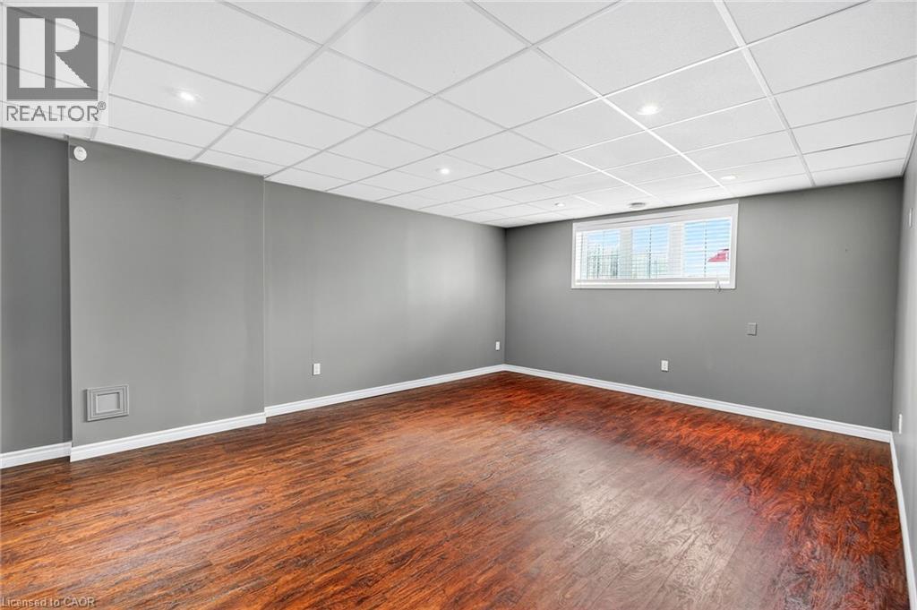 Photo 27 of 133 Grantham Avenue, St Catharines ON