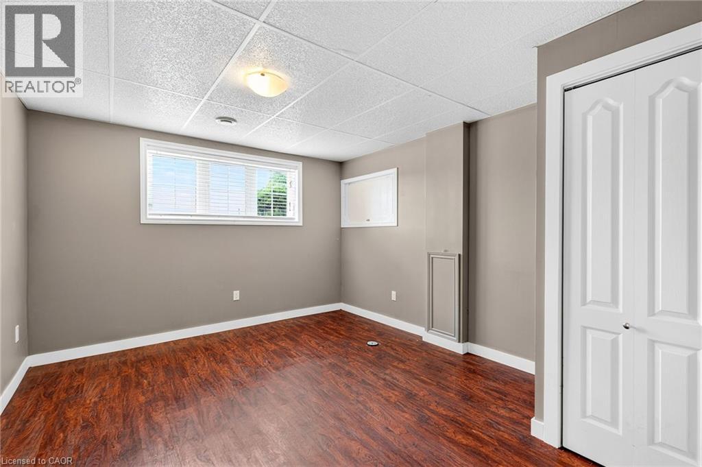 Photo 34 of 133 Grantham Avenue, St Catharines ON
