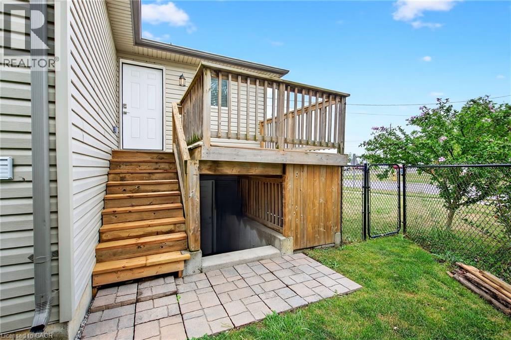 Photo 39 of 133 Grantham Avenue, St Catharines ON