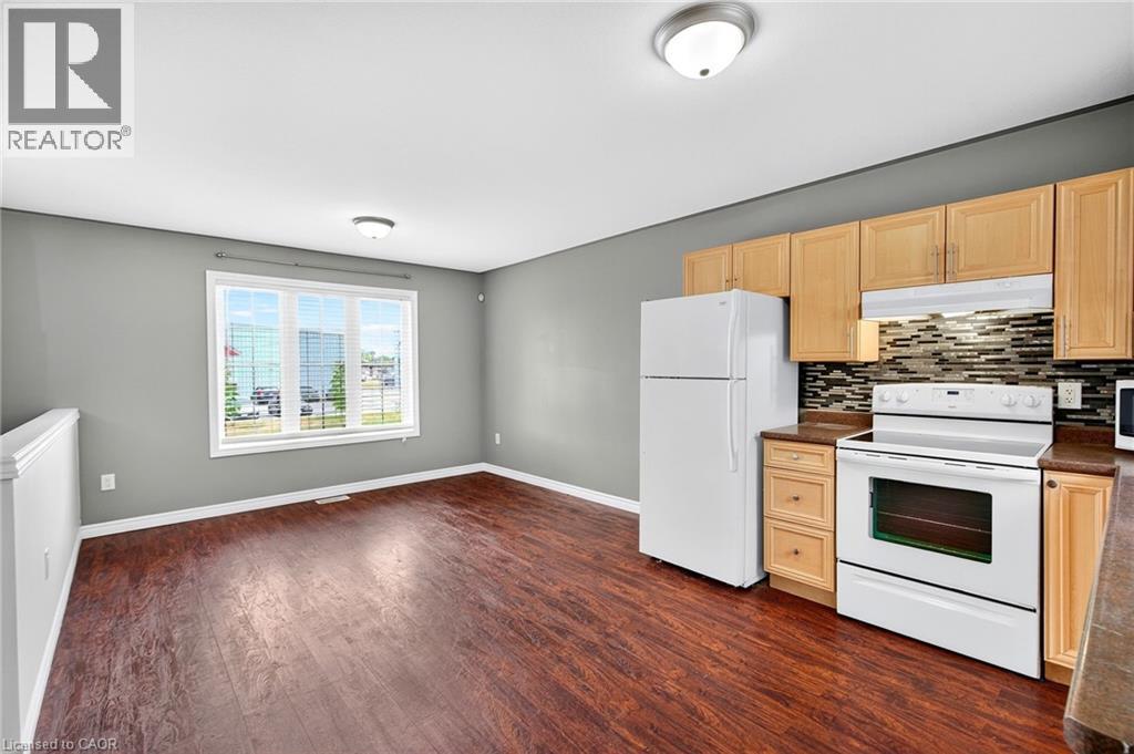Photo 7 of 133 Grantham Avenue, St Catharines ON