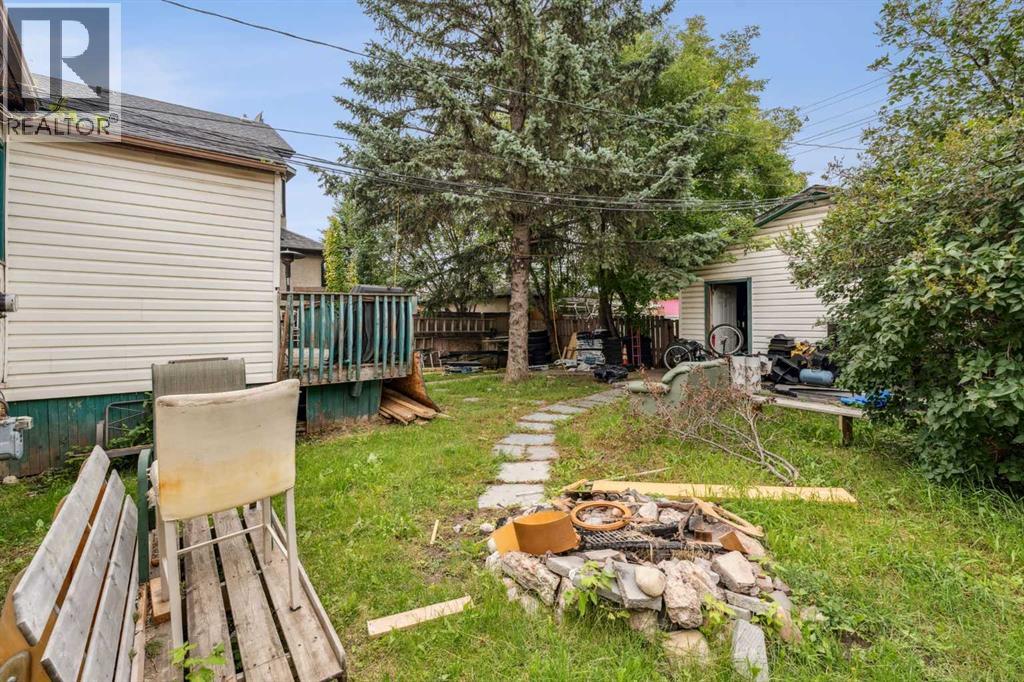 Photo 10 of 630 15 Avenue Ne, Calgary AB