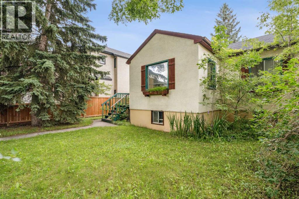 Photo 2 of 630 15 Avenue Ne, Calgary AB