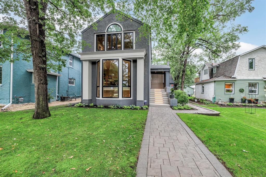 Photo 2 of 1324 Wellington Crescent, Winnipeg MB