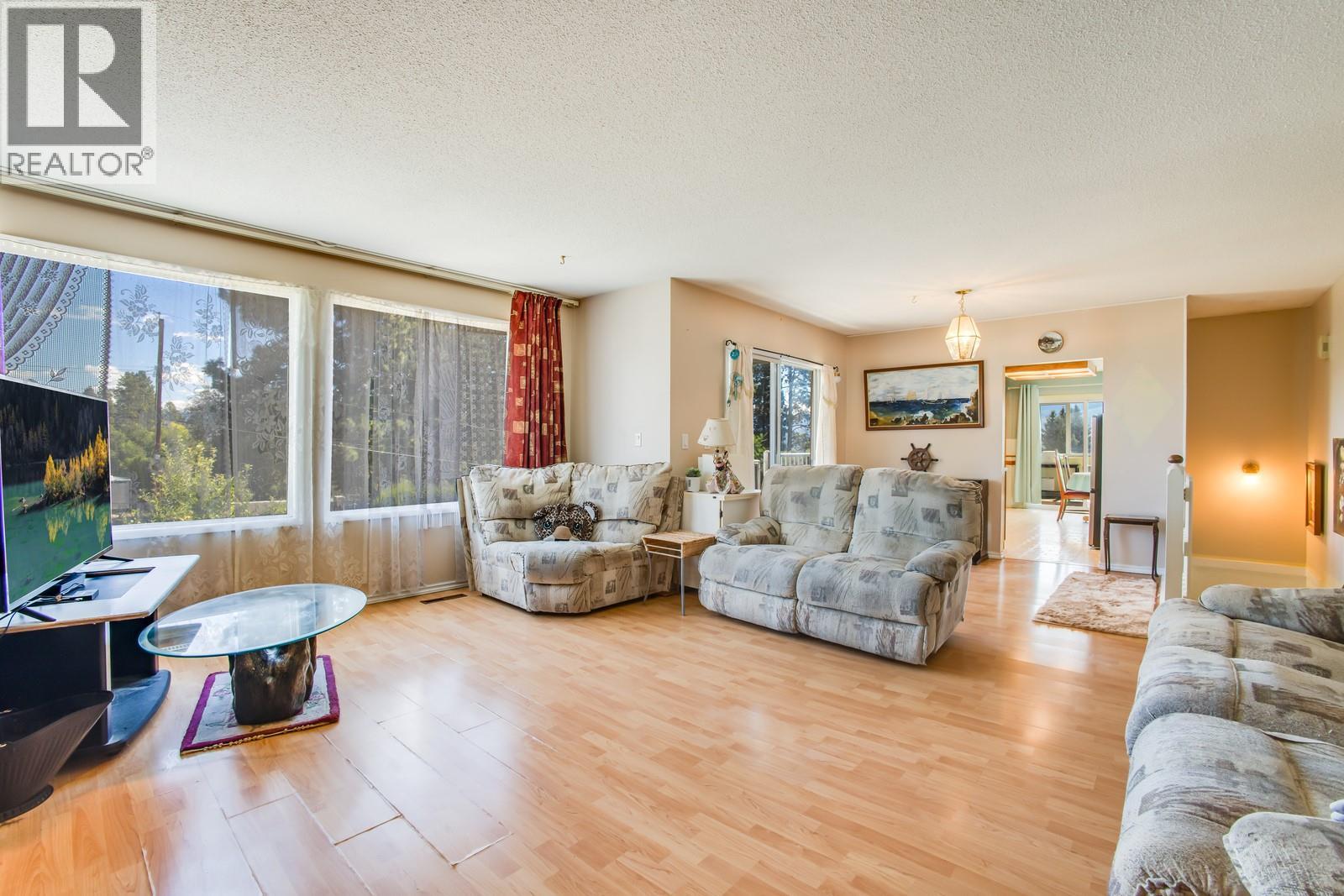  3088 Beverly Place, West Kelowna