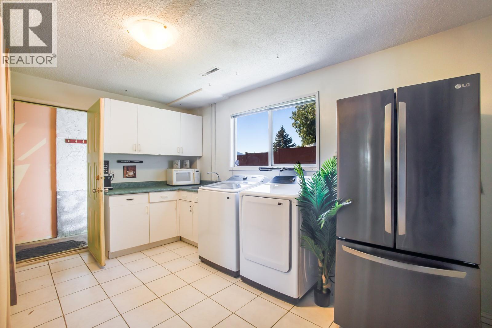  3088 Beverly Place, West Kelowna