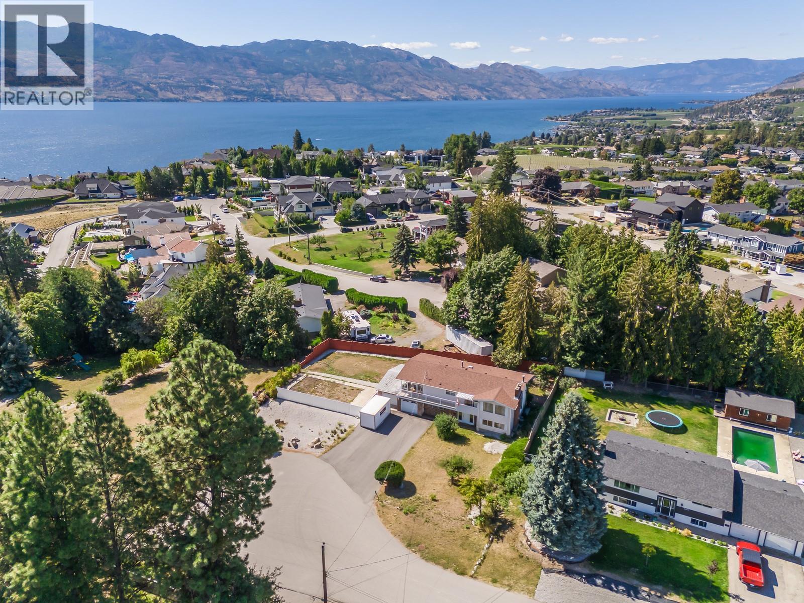  3088 Beverly Place, West Kelowna