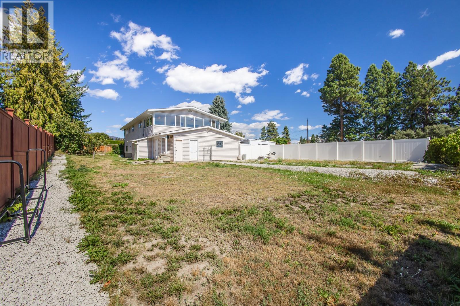  3088 Beverly Place, West Kelowna