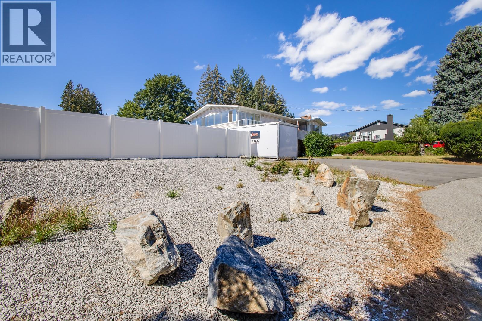  3088 Beverly Place, West Kelowna
