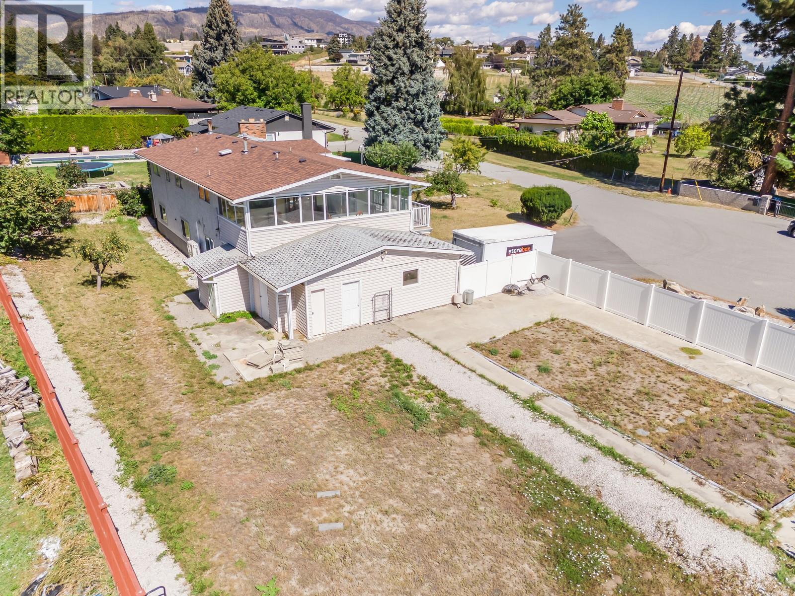  3088 Beverly Place, West Kelowna