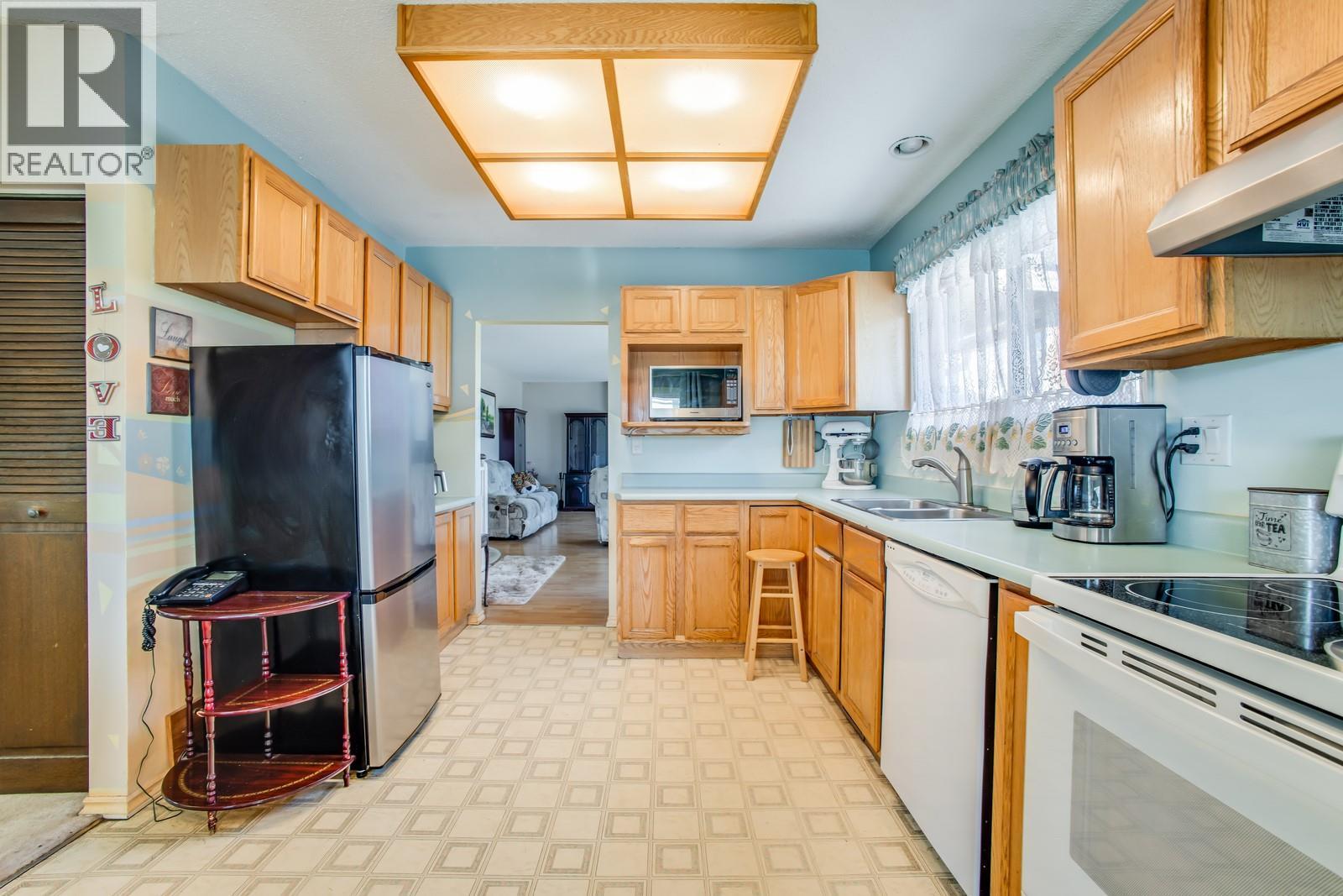  3088 Beverly Place, West Kelowna