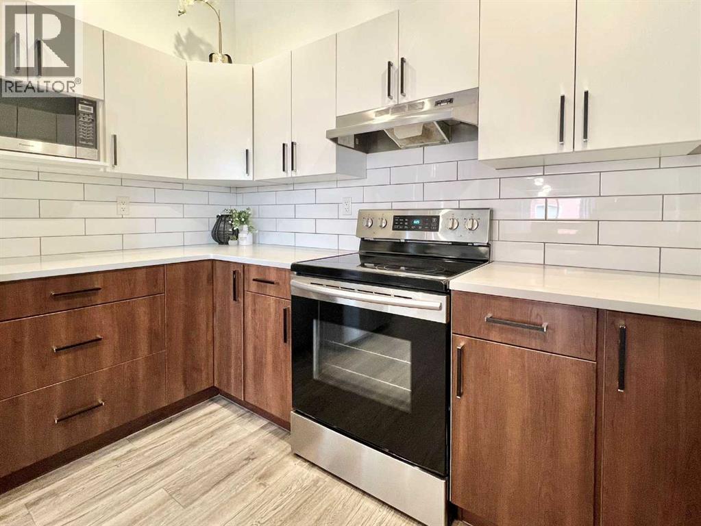Single Family House Bi-level for Sale in  A Avenue Westgate Grande Prairie 
