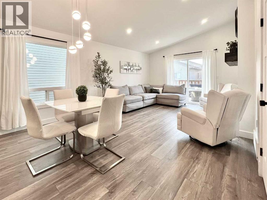 Single Family House Bi-level for Sale in  A Avenue Westgate Grande Prairie 