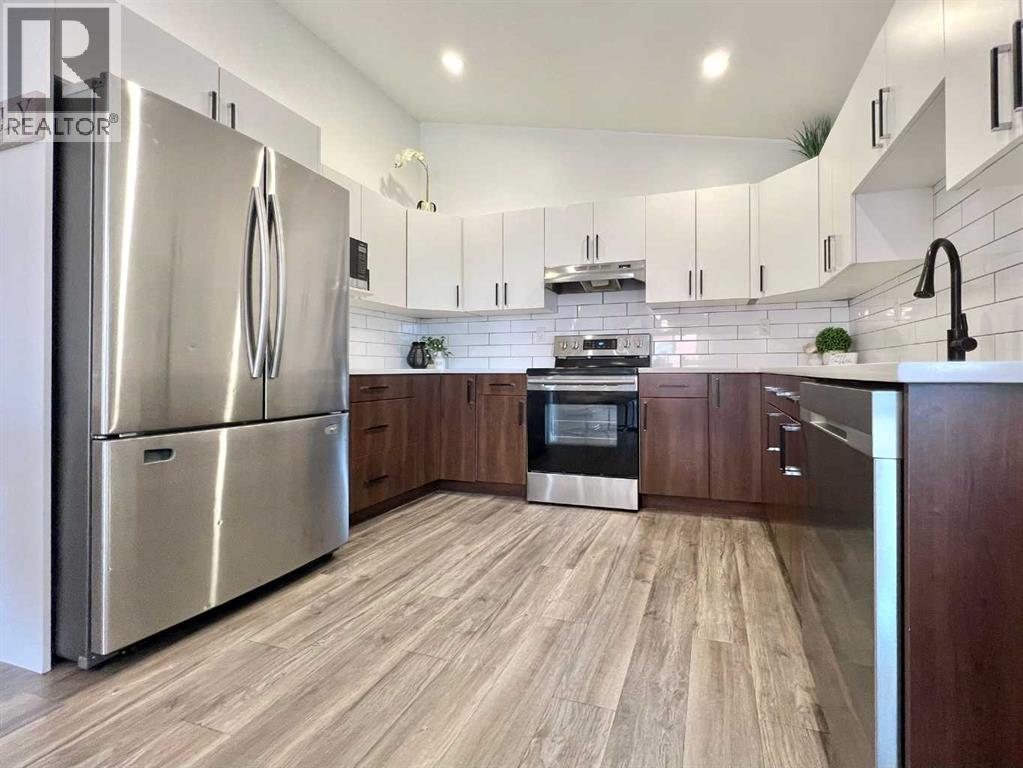 Single Family House Bi-level for Sale in  A Avenue Westgate Grande Prairie 
