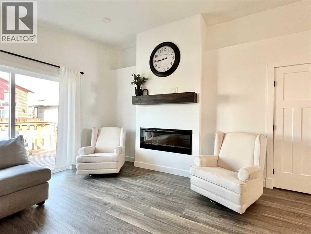Single Family House Bi-level for Sale in  A Avenue Westgate Grande Prairie 