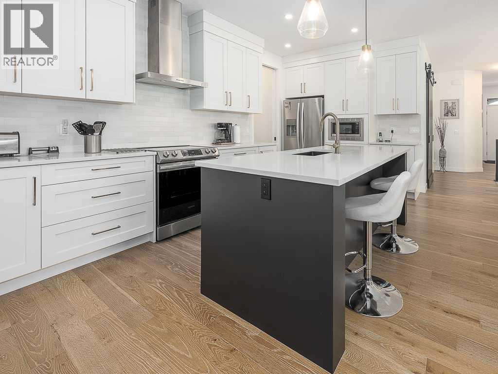 Single Family House Bungalow for Sale in  Rockyvale Green NW Rocky Ridge Calgary 