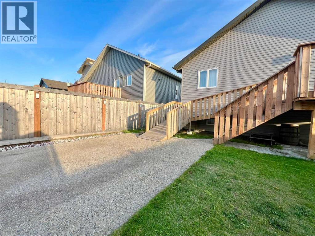 Single Family House Bi-level for Sale in  A Avenue Westgate Grande Prairie 