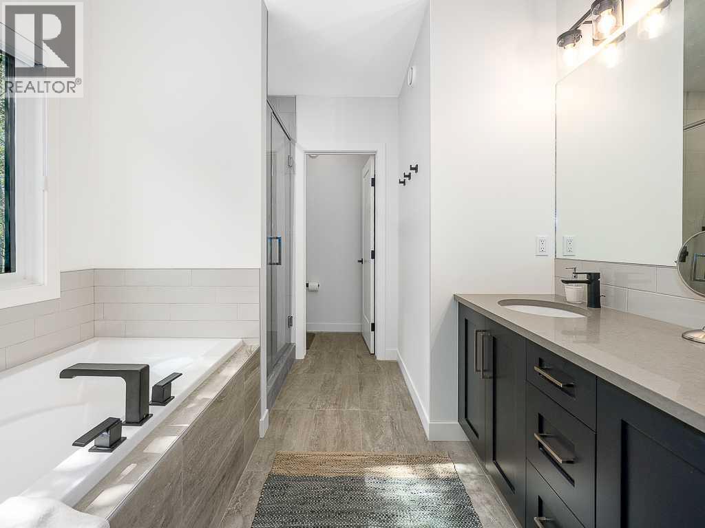 Single Family House Bungalow for Sale in  Rockyvale Green NW Rocky Ridge Calgary 