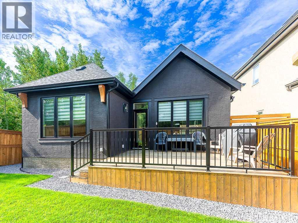 Single Family House Bungalow for Sale in  Rockyvale Green NW Rocky Ridge Calgary 