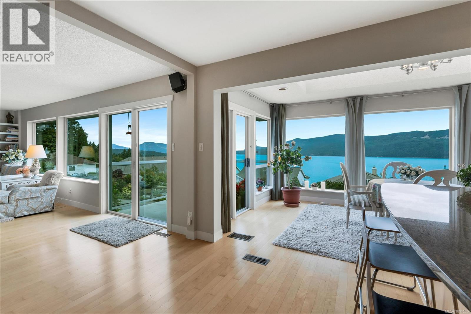 541 Cedar Cres, Cobble Hill