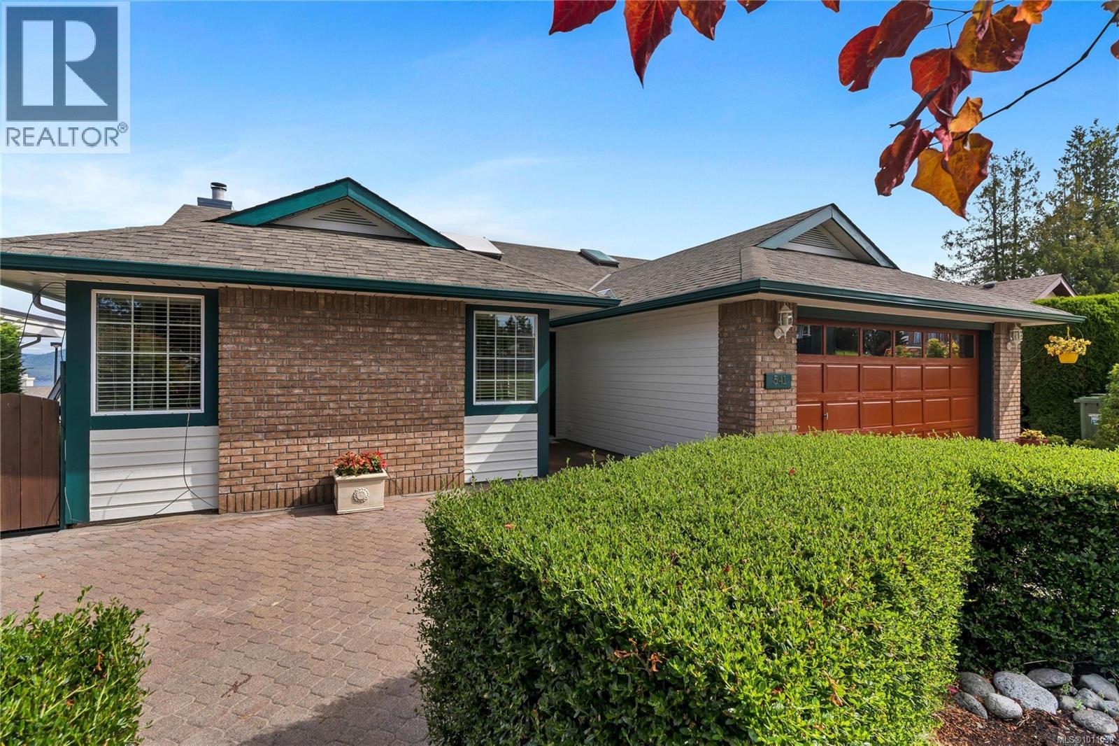 541 Cedar Cres, Cobble Hill