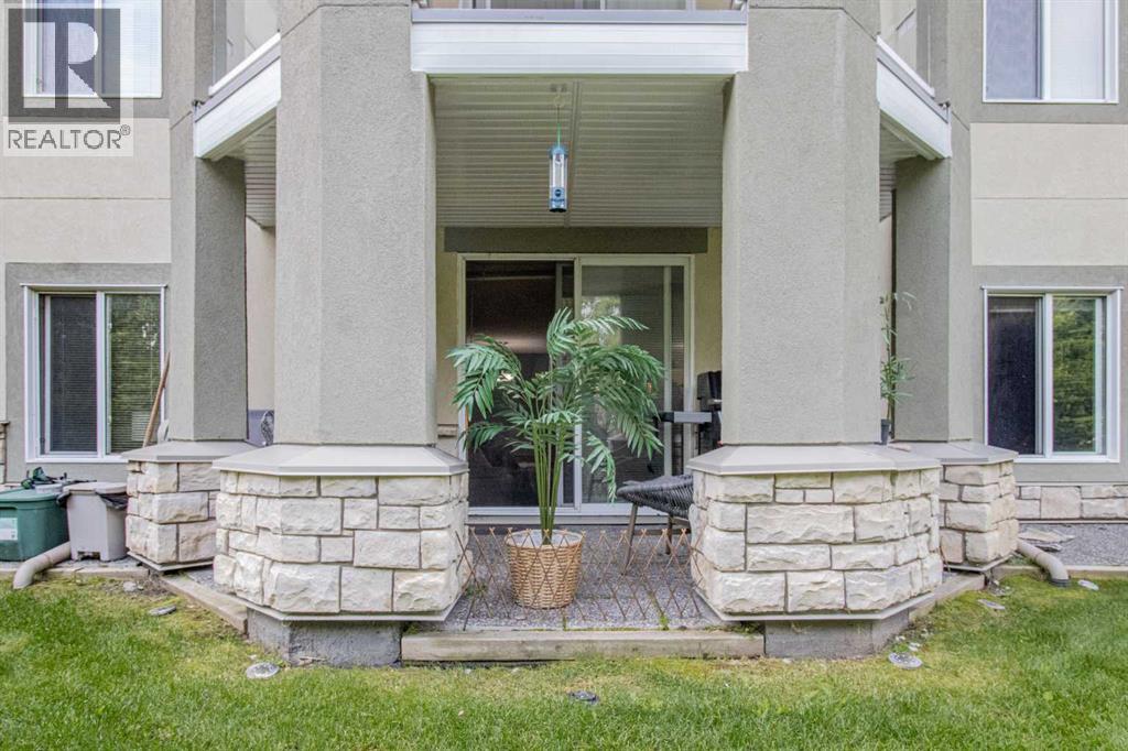 Single Family House for Sale in   Fishcreek Boulevard SW Evergreen Calgary 