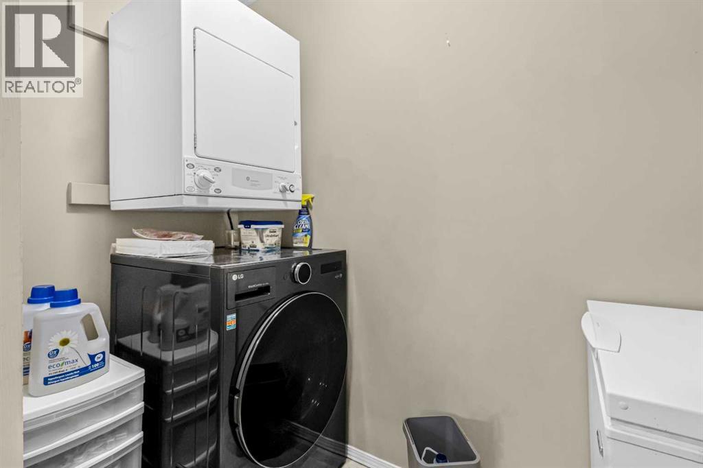 Single Family House for Sale in   Fishcreek Boulevard SW Evergreen Calgary 