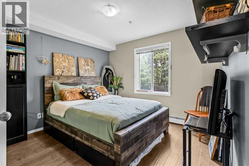 Single Family House for Sale in   Fishcreek Boulevard SW Evergreen Calgary 