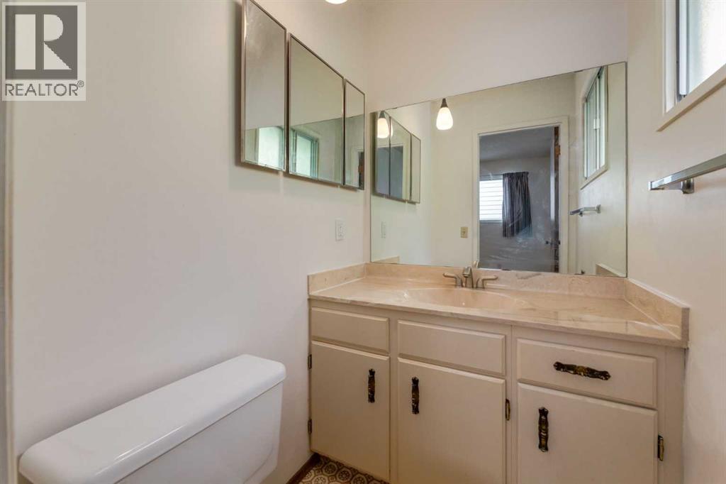 Single Family House Bungalow for Sale in  Silver Ridge Drive NW Silver Springs Calgary 