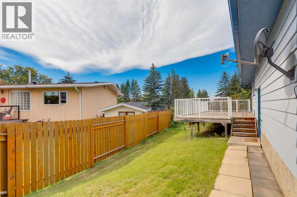 Single Family House Bungalow for Sale in  Silver Ridge Drive NW Silver Springs Calgary 