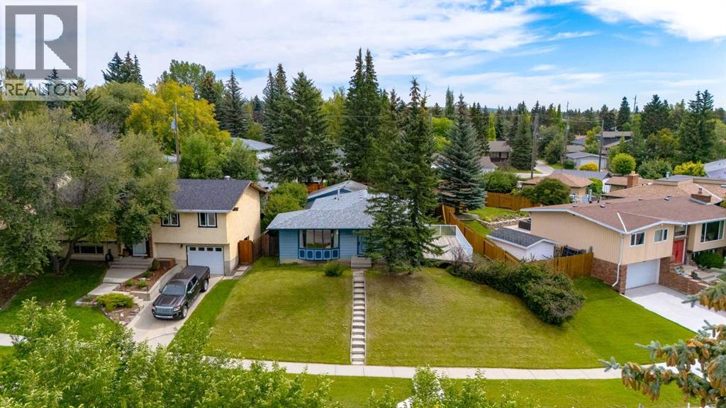 Single Family House Bungalow for Sale in  Silver Ridge Drive NW Silver Springs Calgary 