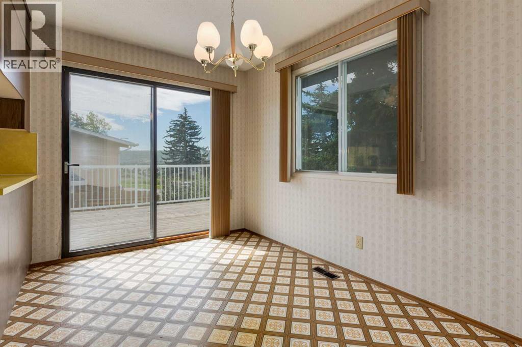 Single Family House Bungalow for Sale in  Silver Ridge Drive NW Silver Springs Calgary 