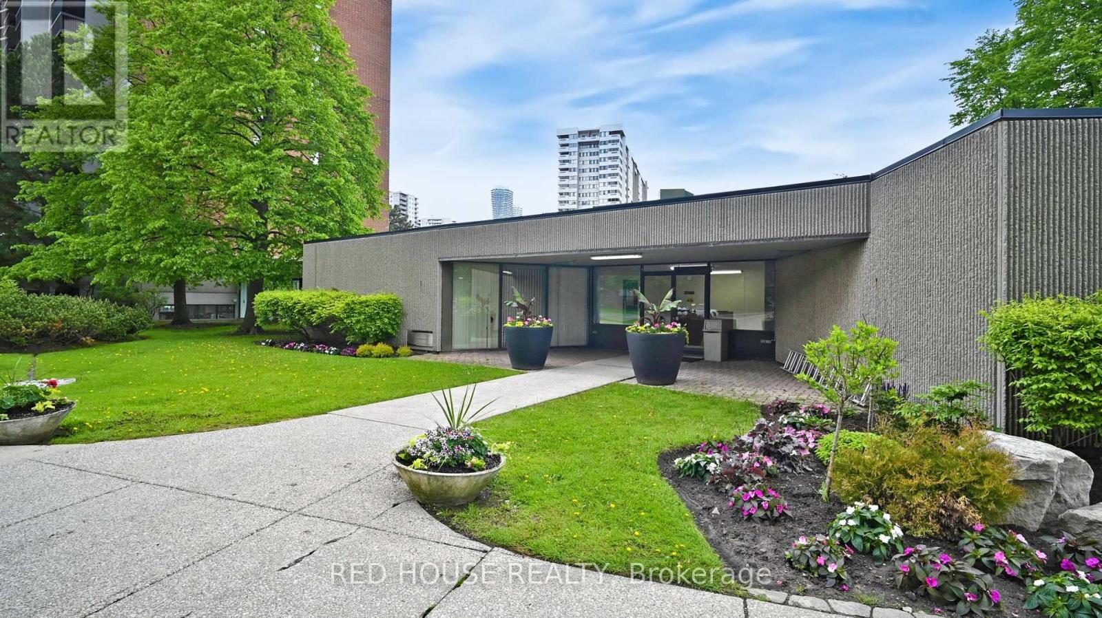 Photo 26 of 413 50 Mississauga Valley Boulevard, Mississauga ON