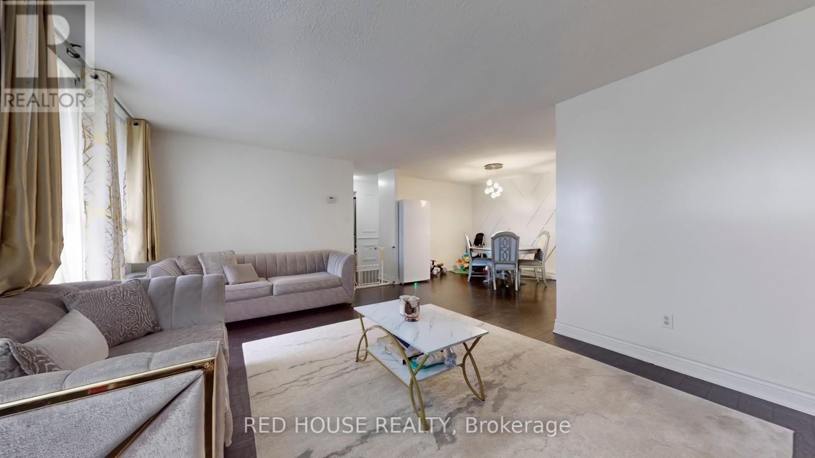 Photo 3 of 413 50 Mississauga Valley Boulevard, Mississauga ON