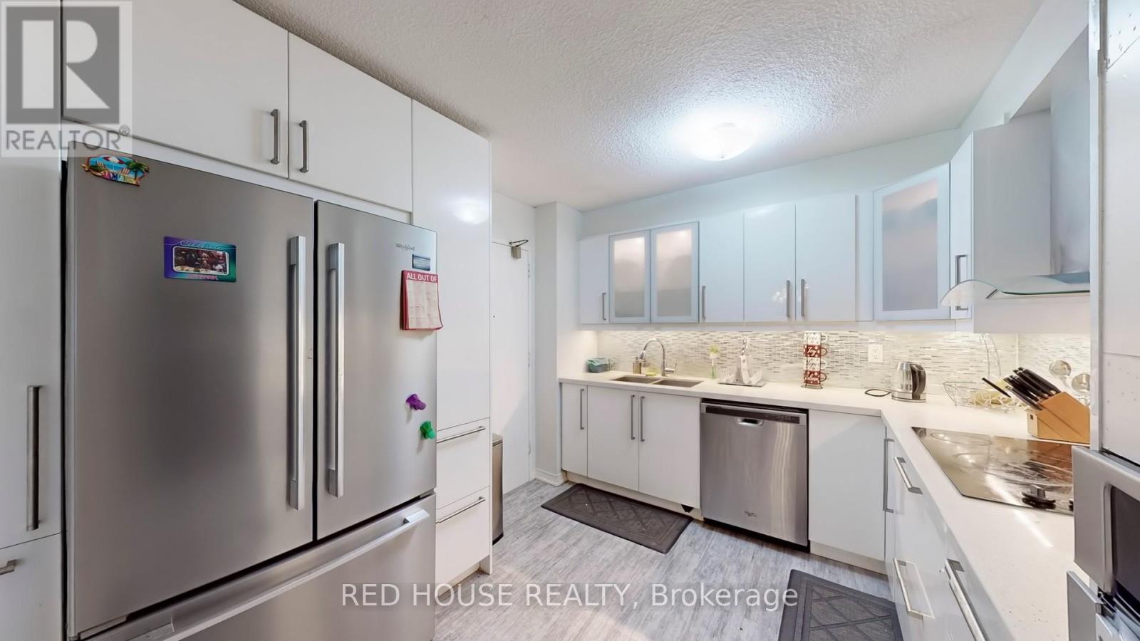 Photo 6 of 413 50 Mississauga Valley Boulevard, Mississauga ON