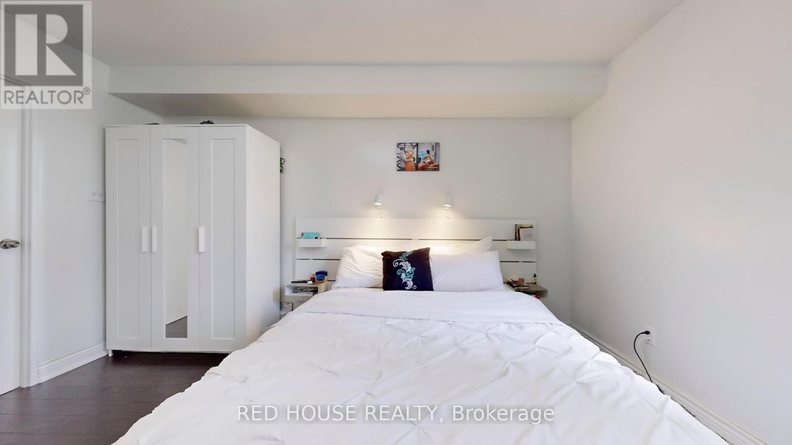 Photo 9 of 413 50 Mississauga Valley Boulevard, Mississauga ON