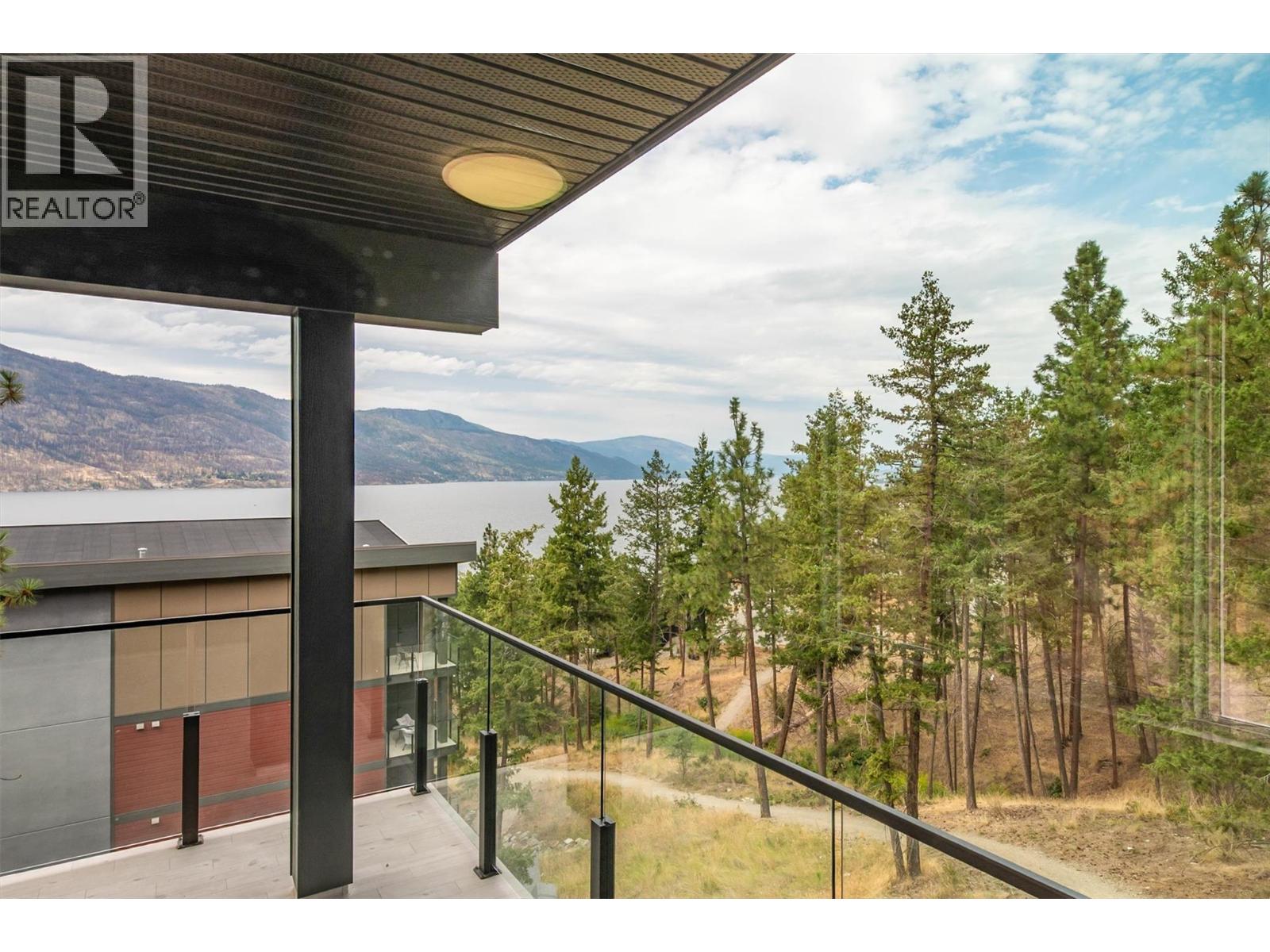 Photo 25 of 3434 Mckinley Beach Drive Unit 309, Kelowna BC