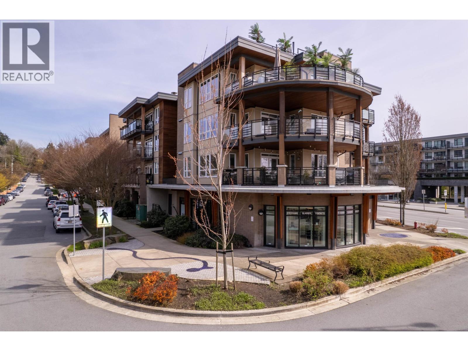 Photo 1 of 318 733 W 14th Street, North Vancouver BC