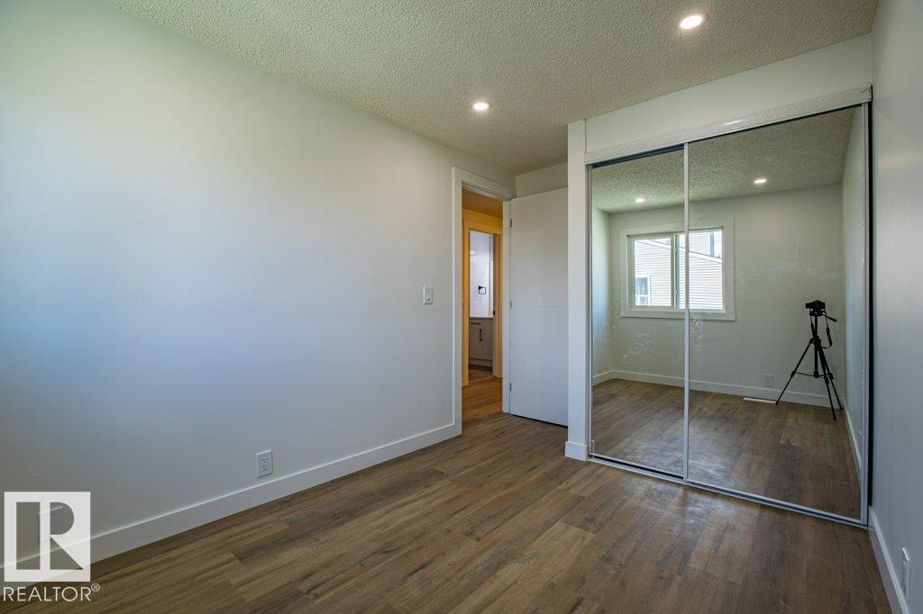 Photo 26 of 30 1411 Mill Woods E Nw, Edmonton AB