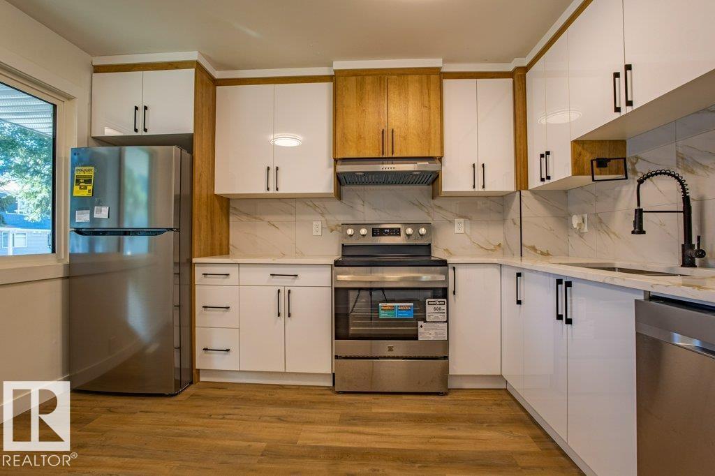 Photo 7 of 30 1411 Mill Woods E Nw, Edmonton AB