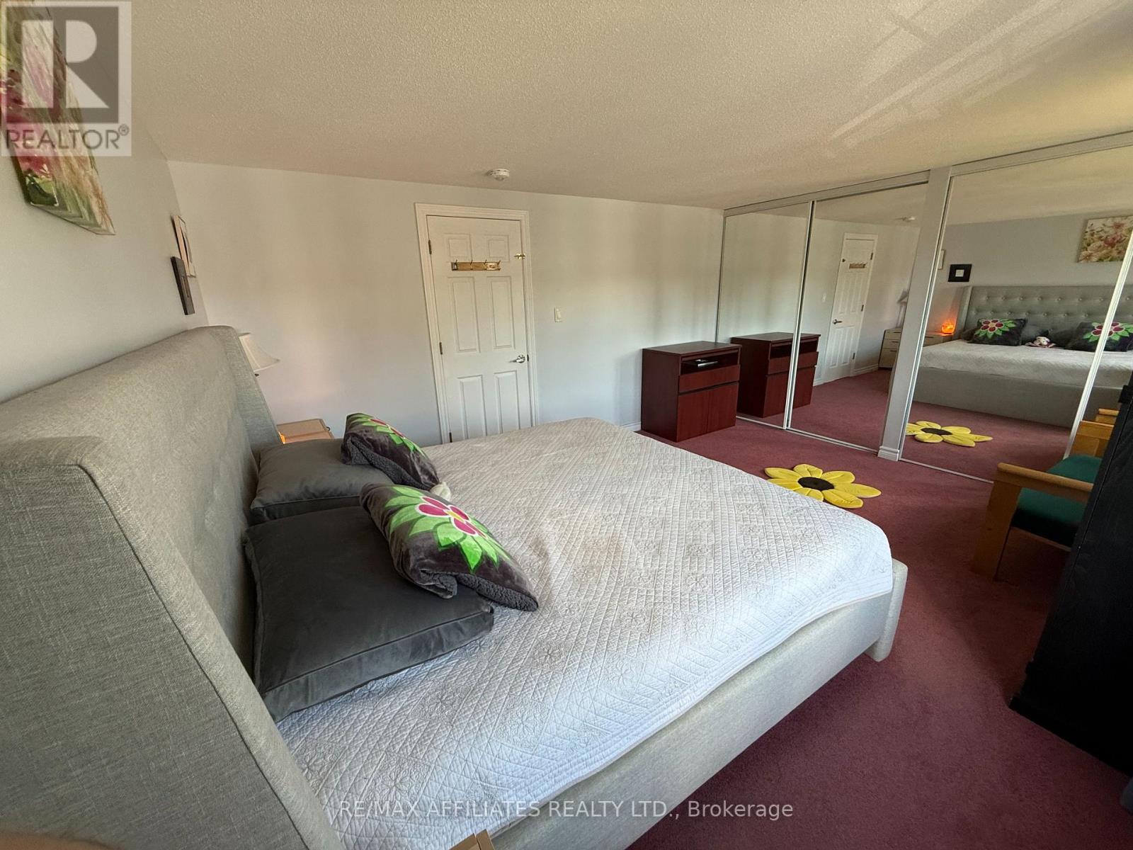 Photo 18 of 295 Pintail Terrace, Ottawa ON