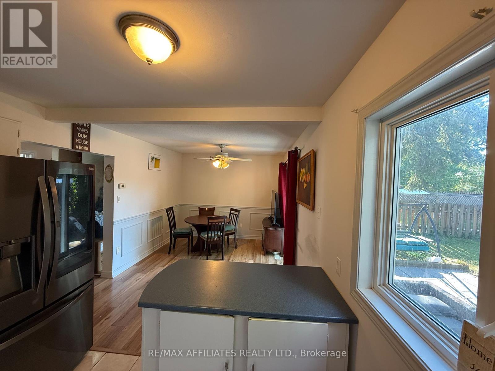 Photo 10 of 295 Pintail Terrace, Ottawa ON